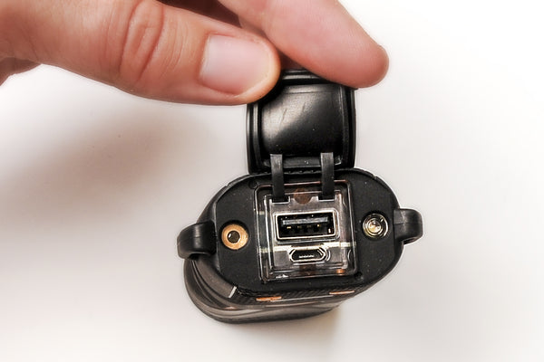 TRITON CHARGER